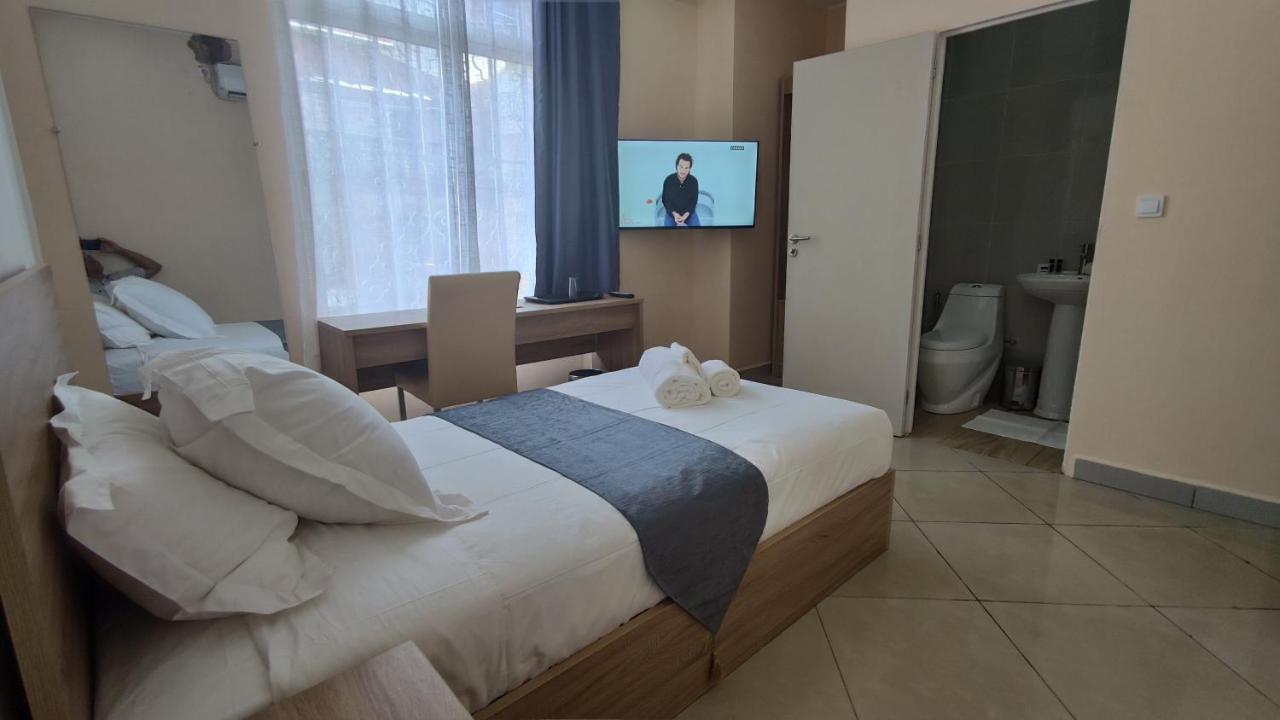 Downtown Hotel Антананариву Экстерьер фото